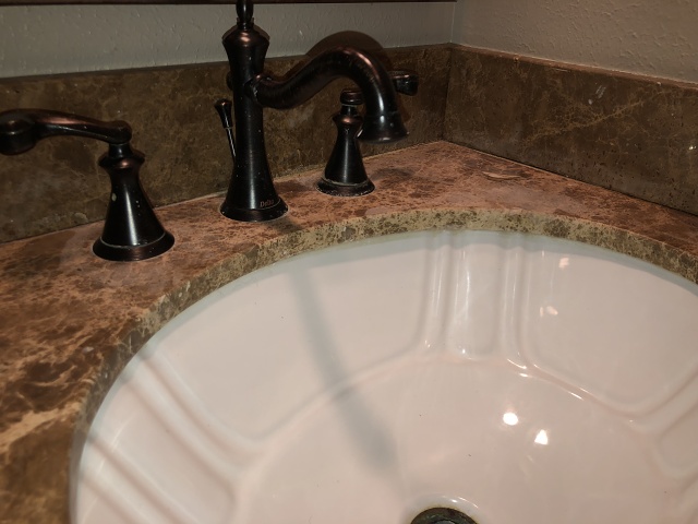 5D643E09-4026-4502-9223-352CCFBFD8CC