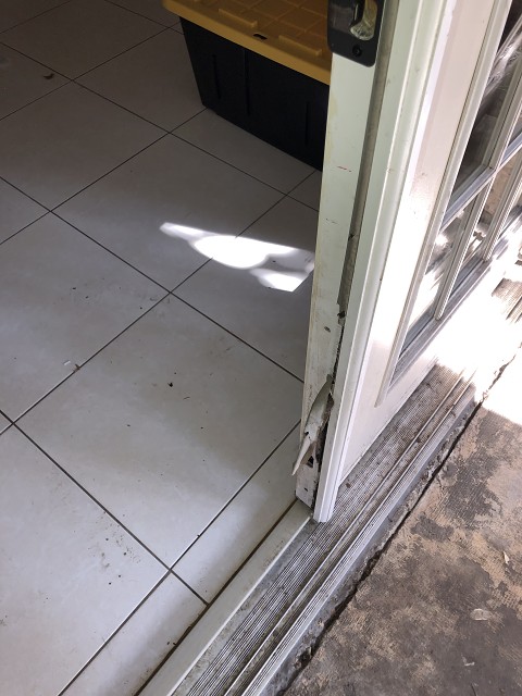 8FA90F41-0B3B-4570-BBB2-AF7C48A8C6BD