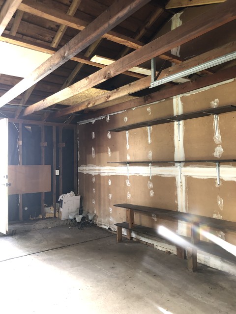 98631B6C-4F1F-4301-A279-BBDBD359C53A